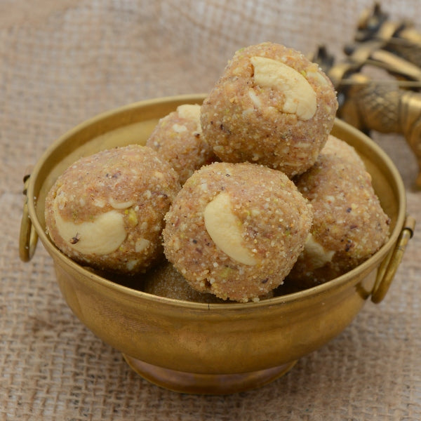 Dry Fruit Gondh Laddu Made With Jaggery