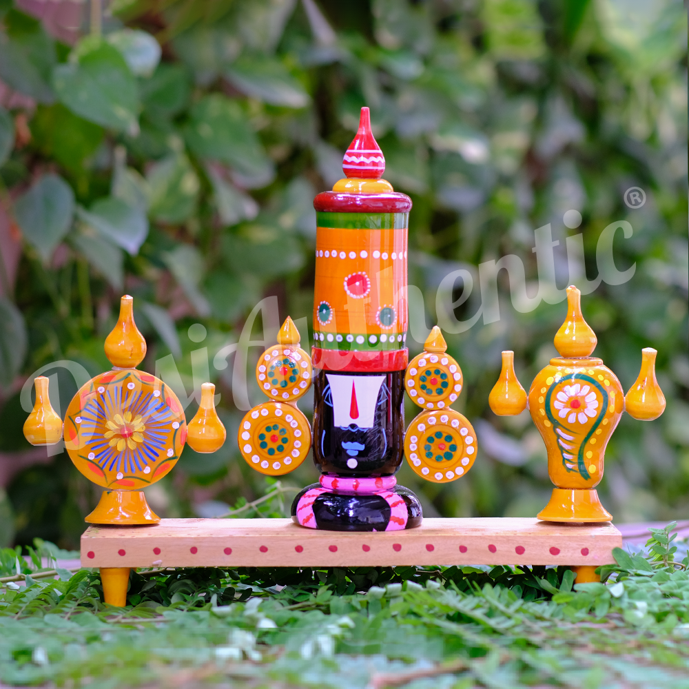Etikoppaka Toys Lord Venkateshwara with Shanku Chakra Colour